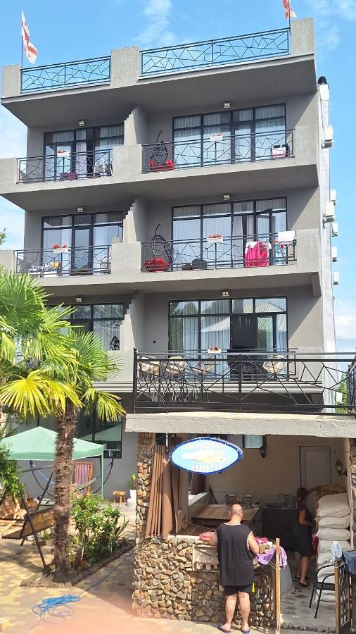 El-Mari Bed & Breakfast Pichvnari Екстериор снимка
