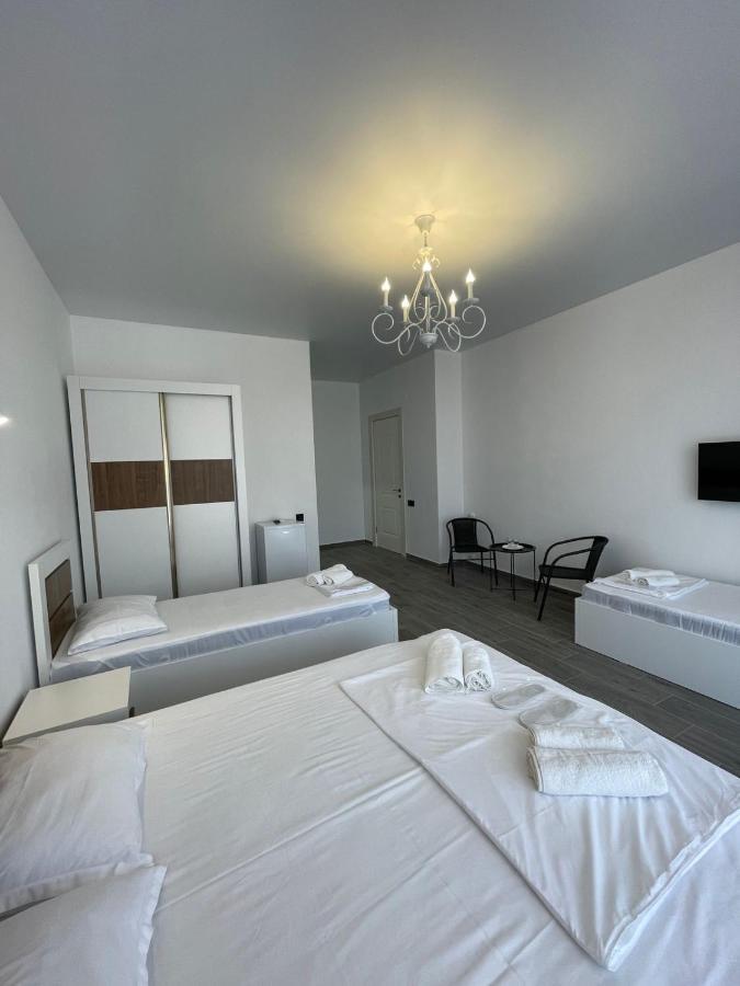 El-Mari Bed & Breakfast Pichvnari Екстериор снимка